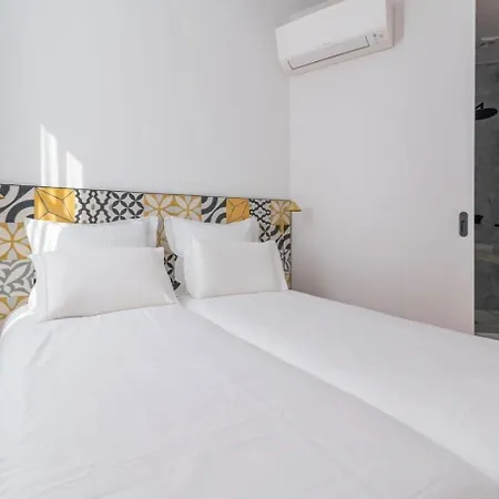 Be Local - Historic House Of Santo Andre In Alfama - Appartement Lissabon