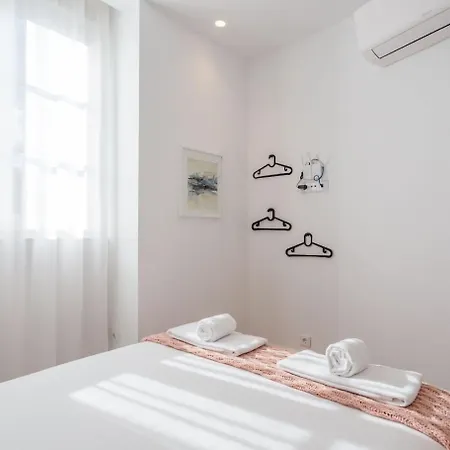 Be Local - Historic House Of Santo Andre In Alfama - 아파트 *
