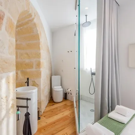 Historic House Of Santo Andre • Lisbon's Old Town Апартаменти Лісабон
