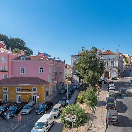 Historic House Of Santo Andre • Lisbon's Old Town * Лісабон