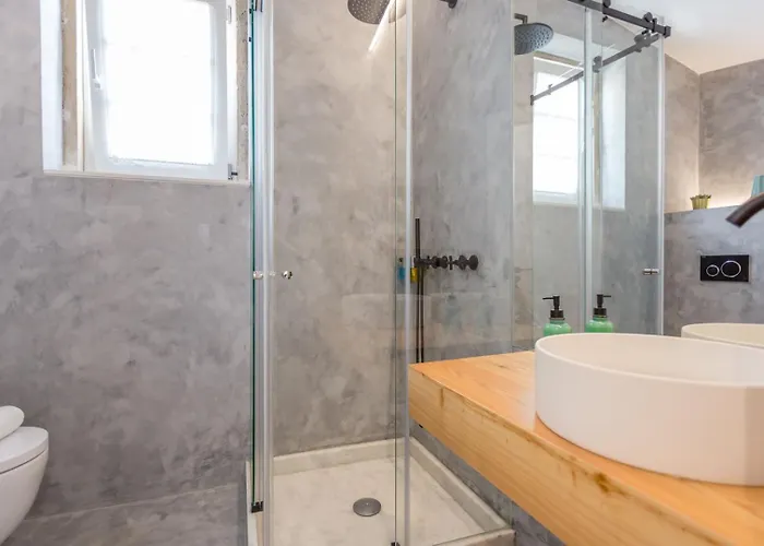 Historic House Of Santo Andre • Lisbon's Old Town *